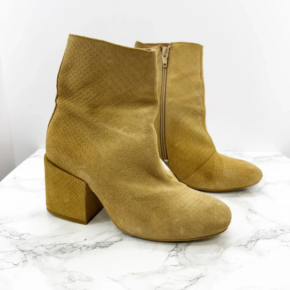 Free People Snake Embossed Suede Block Heel Ankle‎ Boots Tan Size 36 US 5.5